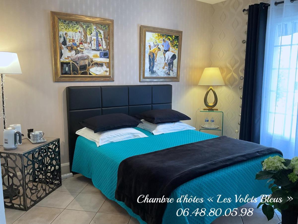 CHAMBRE D'HOTES Les Volets Bleus - VILLA L'OLIVIER côté mer Vaux-sur-Mer Exterior foto