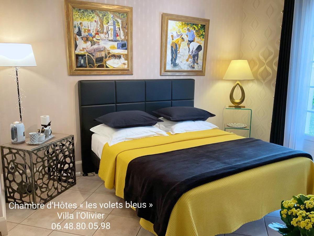 CHAMBRE D'HOTES Les Volets Bleus - VILLA L'OLIVIER côté mer Vaux-sur-Mer Exterior foto